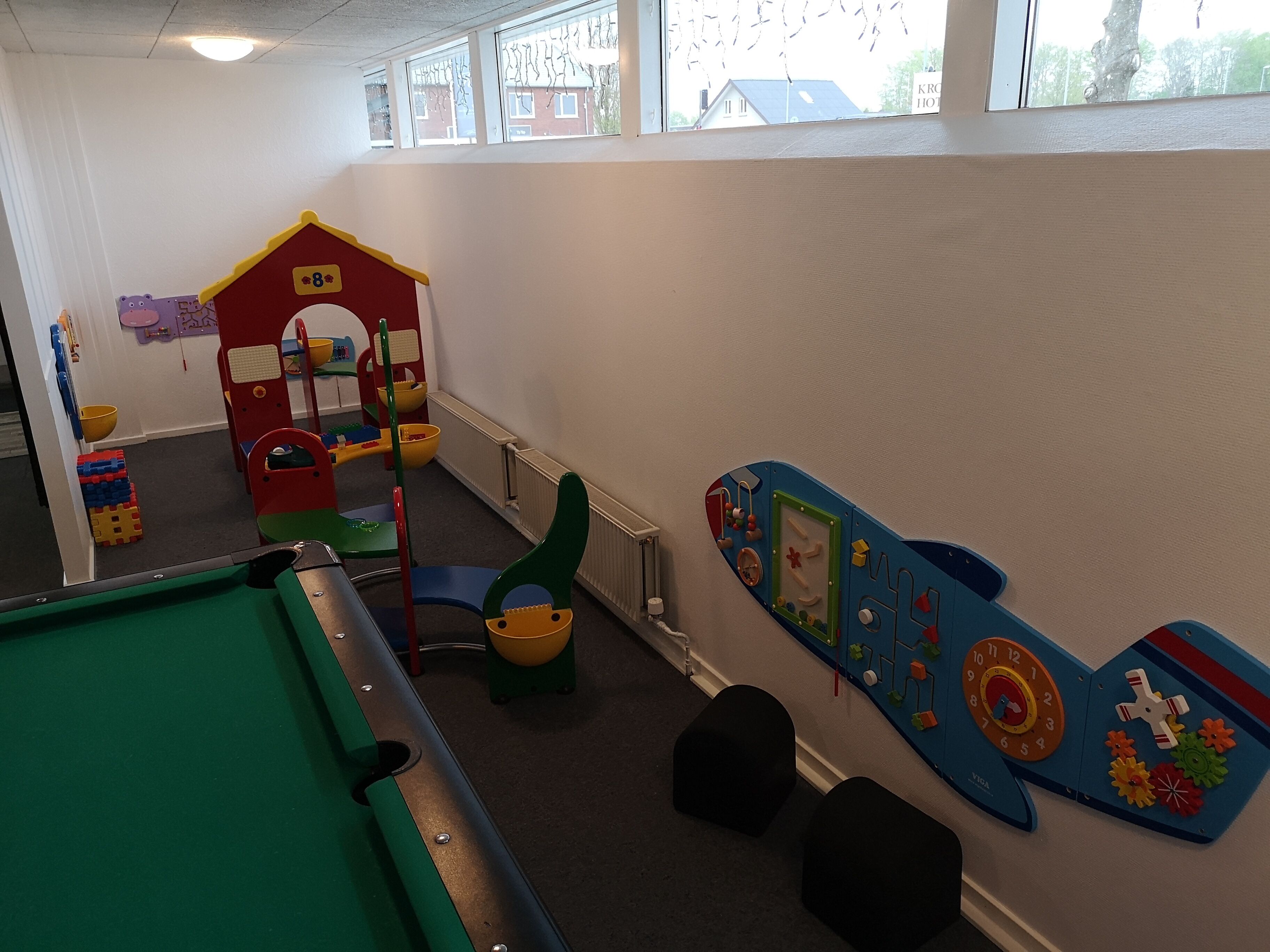 children’s play area – indoor