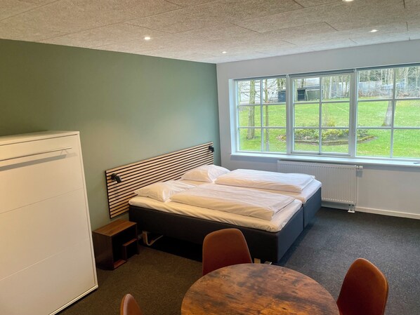 Superior Double Room | Desk, free WiFi, bed sheets - Blommenslyst Kro (Blommenslyst)