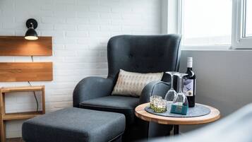 Superior Room | Hypo-allergenic bedding, desk, free WiFi, bed sheets