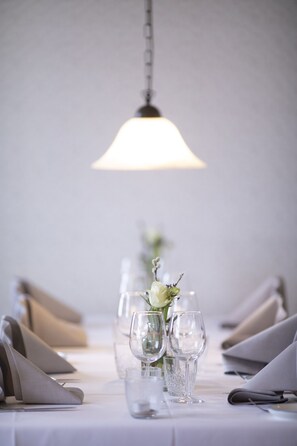 Dîner et brunch servis sur place