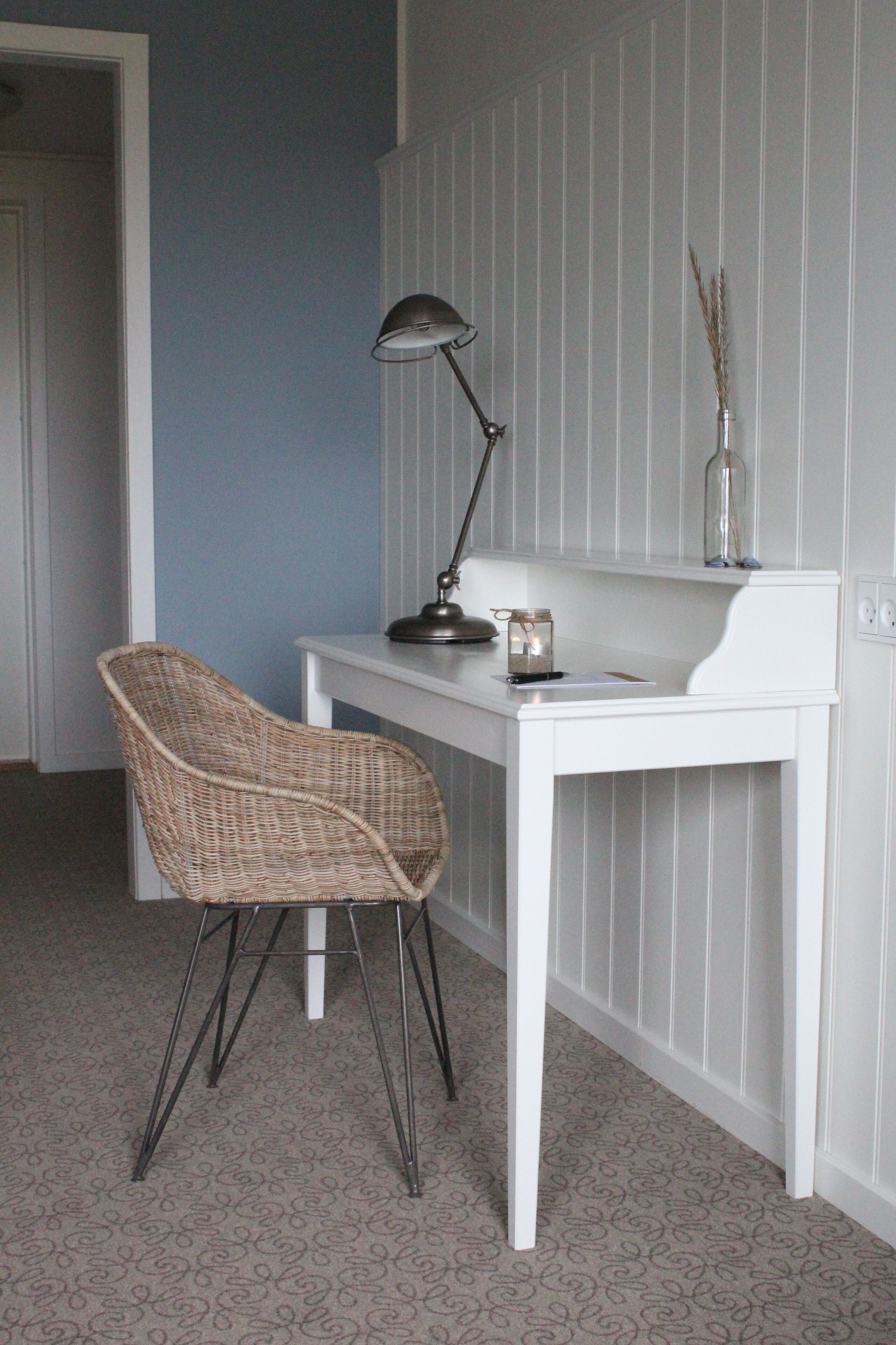 standard double room | 1 bedroom, in-room safe, desk, cots/infant beds