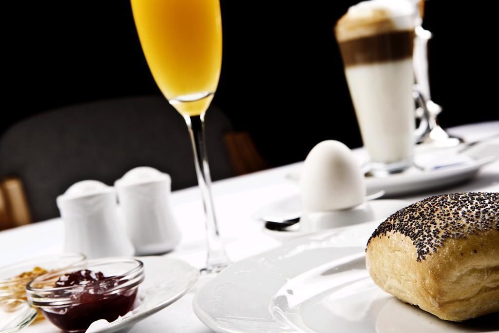 room service – dining