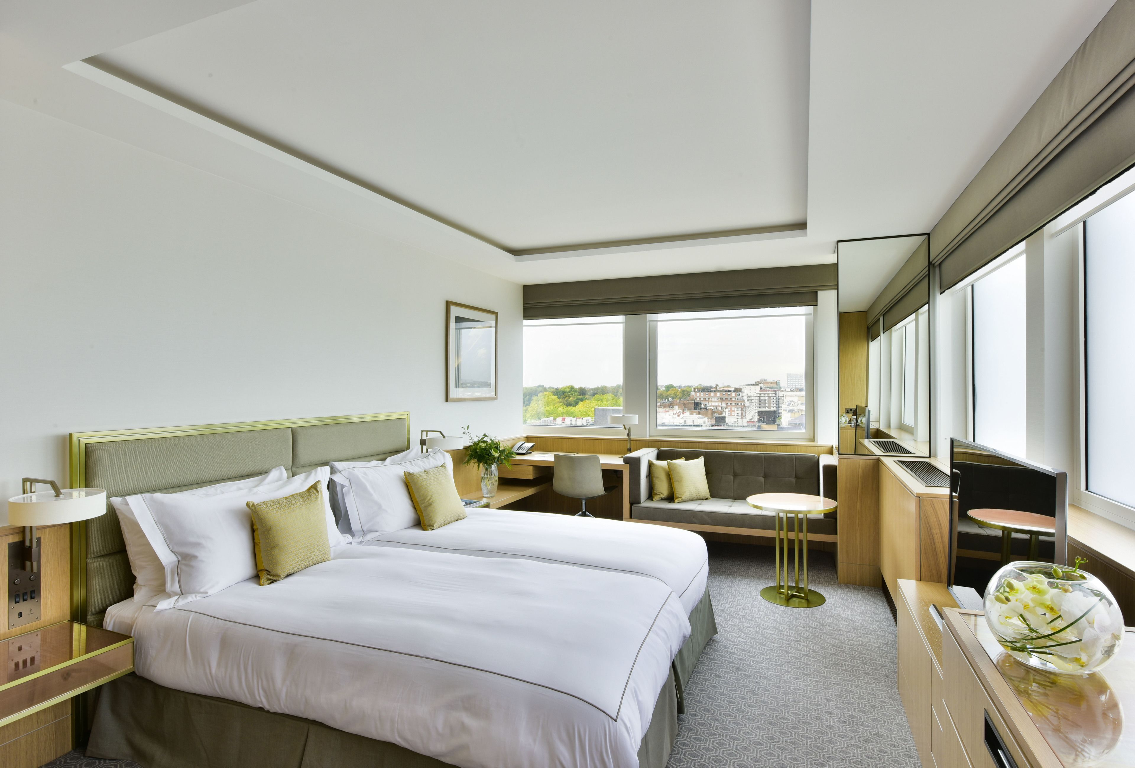 Premium bedding, minibar, in-room safe, desk