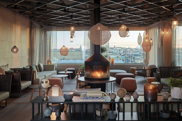 Bar (in der Unterkunft)