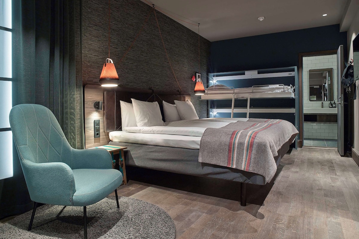 room (spacious, king, bunkbed, w/o window) | in-room safe, free wifi, bed sheets