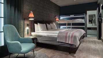Room (Spacious, King, Bunkbed, w/o window)