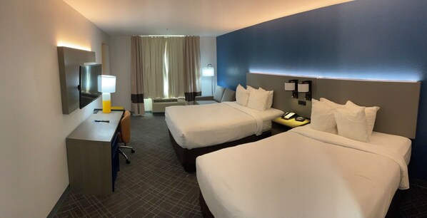 Down duvets, free WiFi, bed sheets