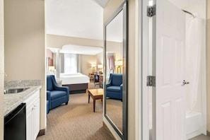 Suite, 2 Queen Beds | Premium bedding, in-room safe, desk, iron/ironing board