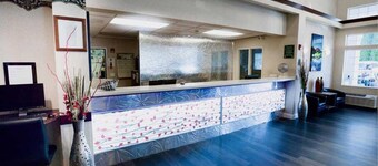 Portland Suites Airport East