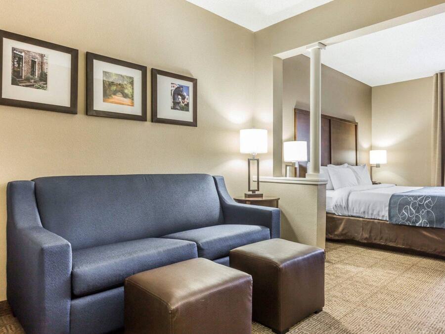 Blackout curtains, iron/ironing board, free cots/infant beds