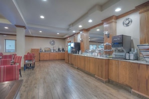 Free daily buffet breakfast