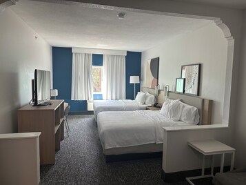 Room, 2 Queen Beds