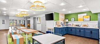 Spark by Hilton Round Rock