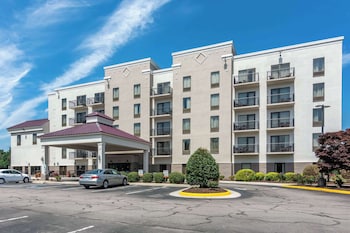 Comfort Suites South Park