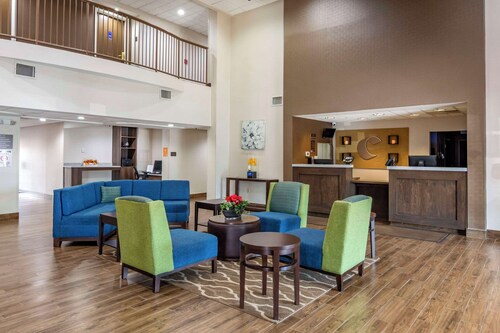 Comfort Suites South Park