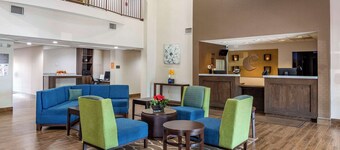Comfort Suites South Park
