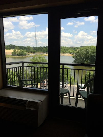 Comfort Suites South Park