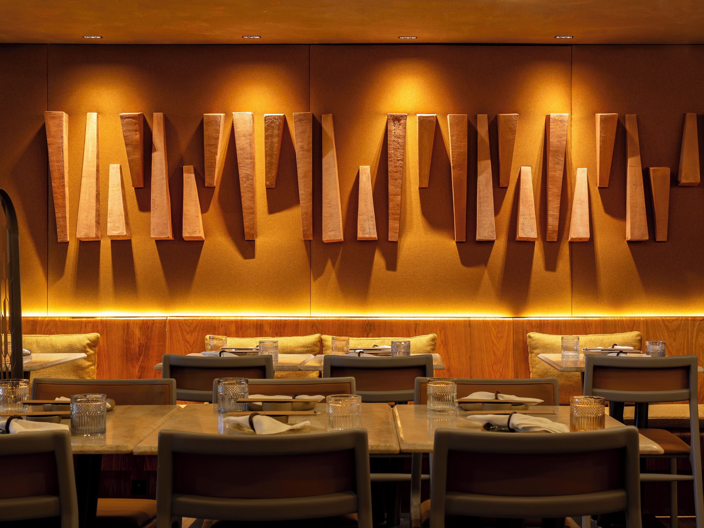 2 restaurants, breakfast, lunch, dinner served; sushi