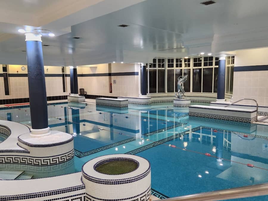 Piscina interna
