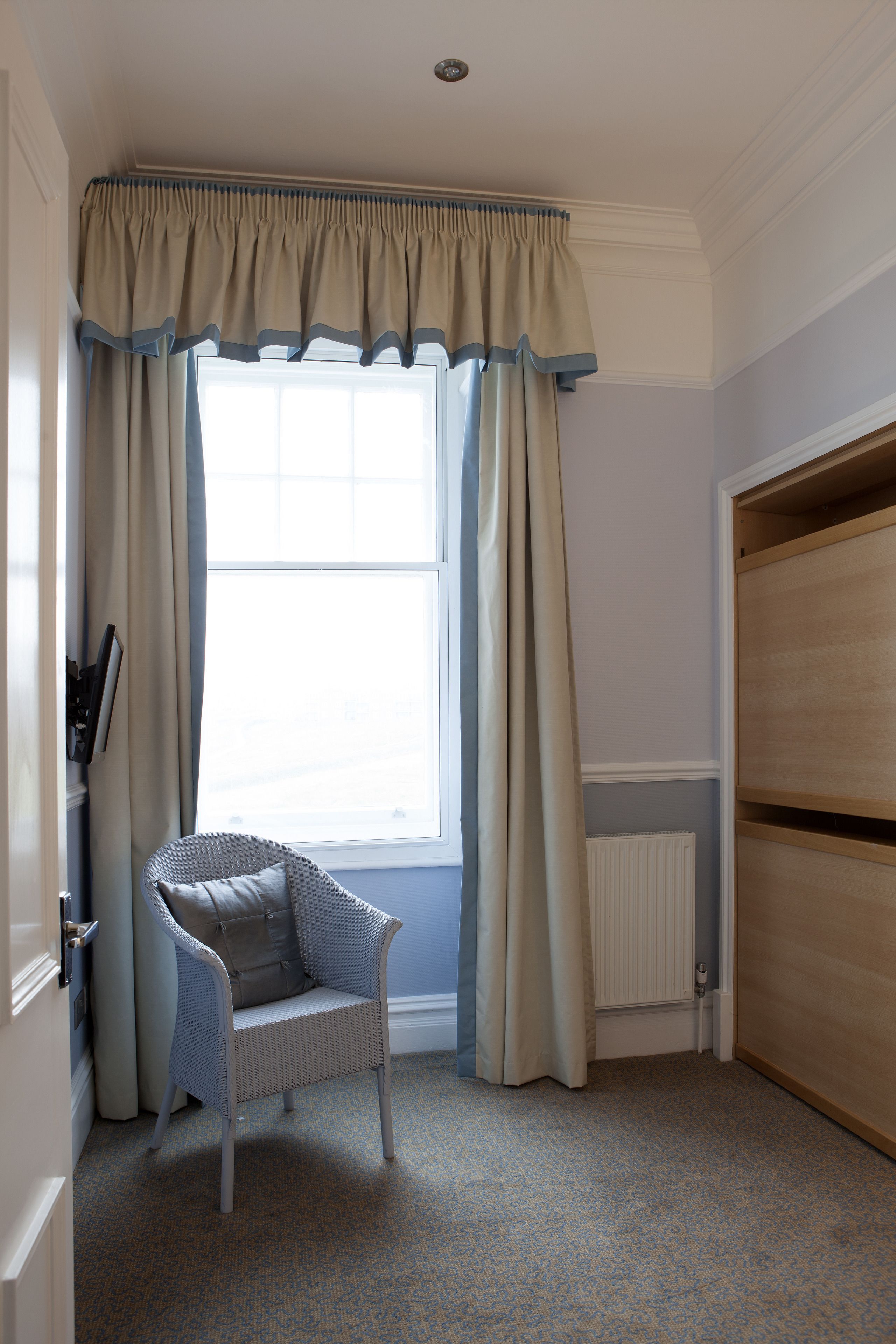 family room (coastal view) | premium bedding, in-room safe, wifi