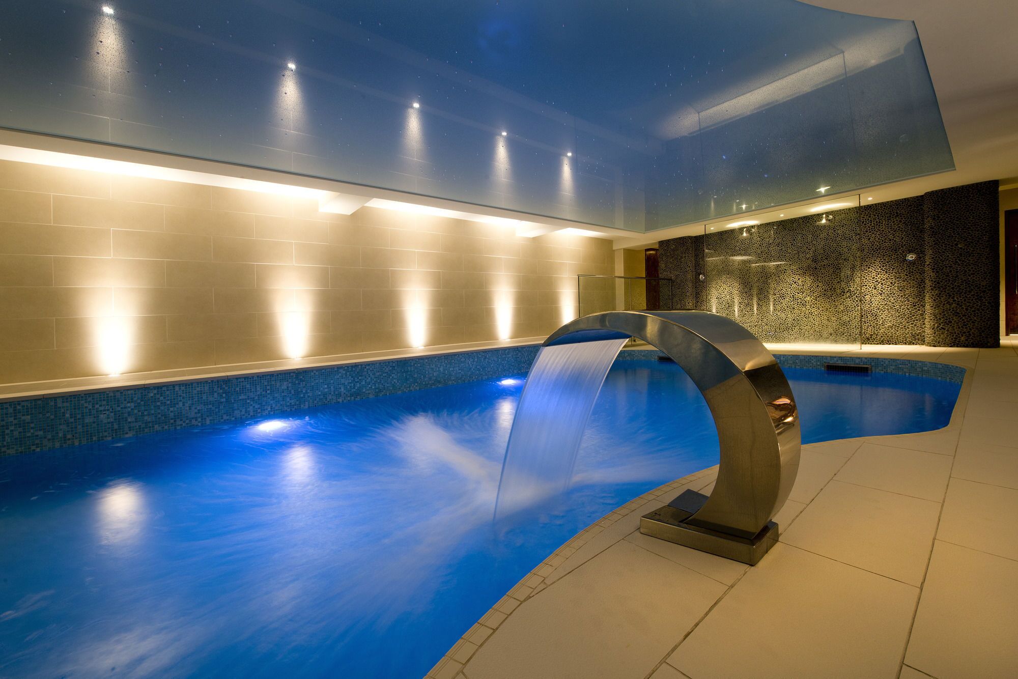 7 indoor pools, outdoor pool, open 8:00 AM to 9:00 PM, pool umbrellas