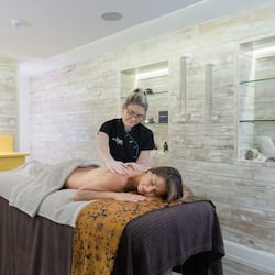 Couples treatment rooms, sauna, hot tub, steam room, body treatments