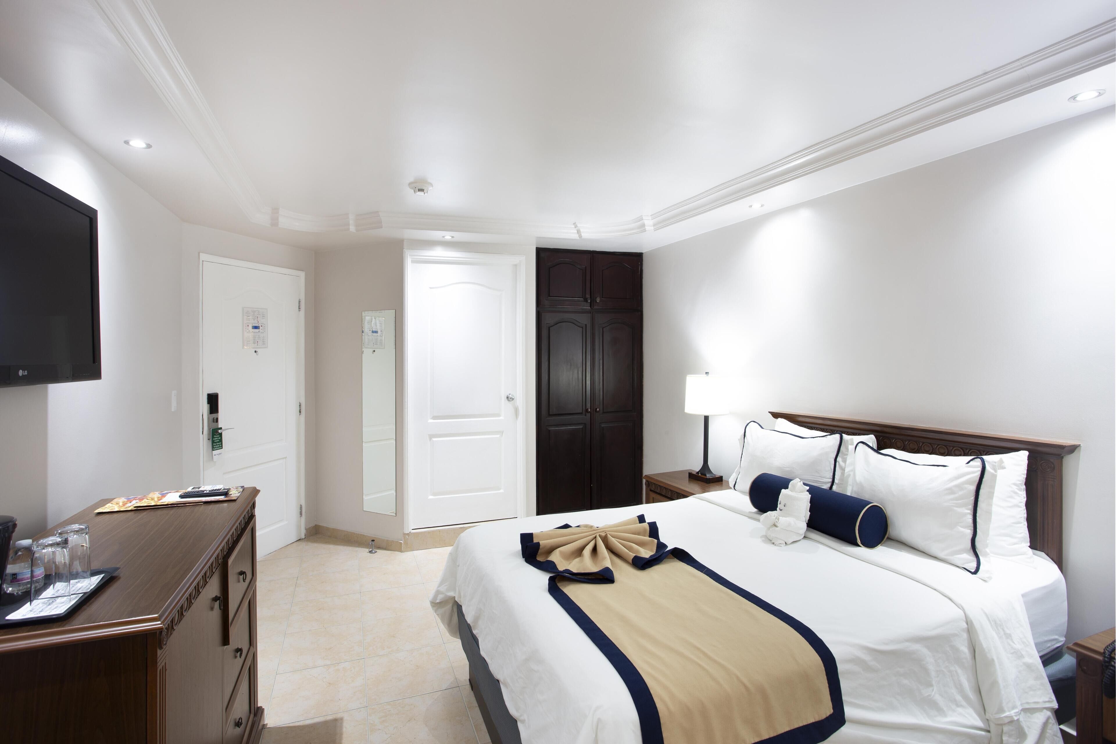 Phòng Tiêu chuẩn, 1 giường cỡ queen, không hút thuốc | Bộ đồ giường cao cấp, chăn bông, nệm Select Comfort 