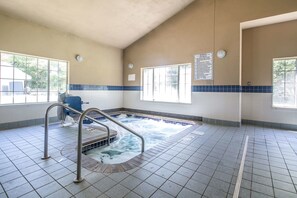 屋内プール