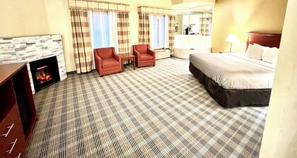 Quality Inn & Suites East Troy I-43