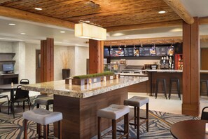 Daily cooked-to-order breakfast for a fee - Courtyard by Marriott Farmington (Farmington)