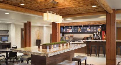 Courtyard by Marriott Farmington