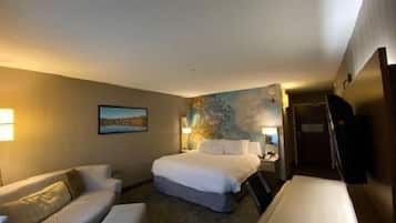 Premium bedding, down comforters, desk, laptop workspace