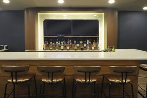 Bar (en la propiedad)