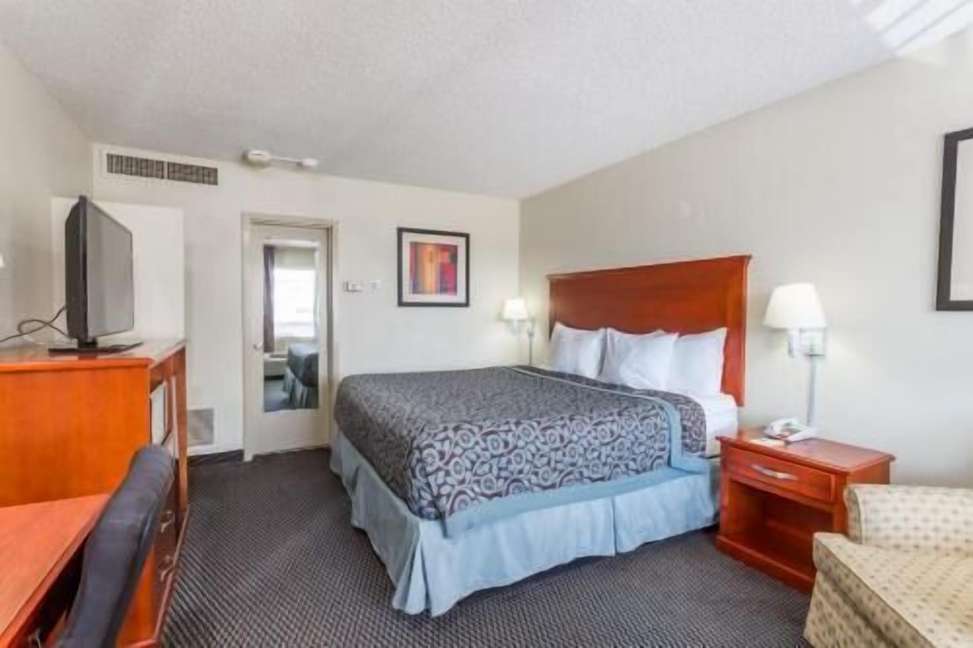 In-room safe, desk, iron/ironing board, free cribs/infant beds