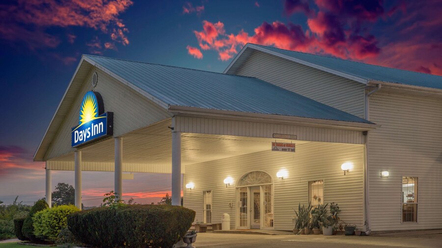 Days Inn by Wyndham Hardy