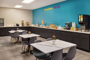 Café da manhã continental grátis todos os dias