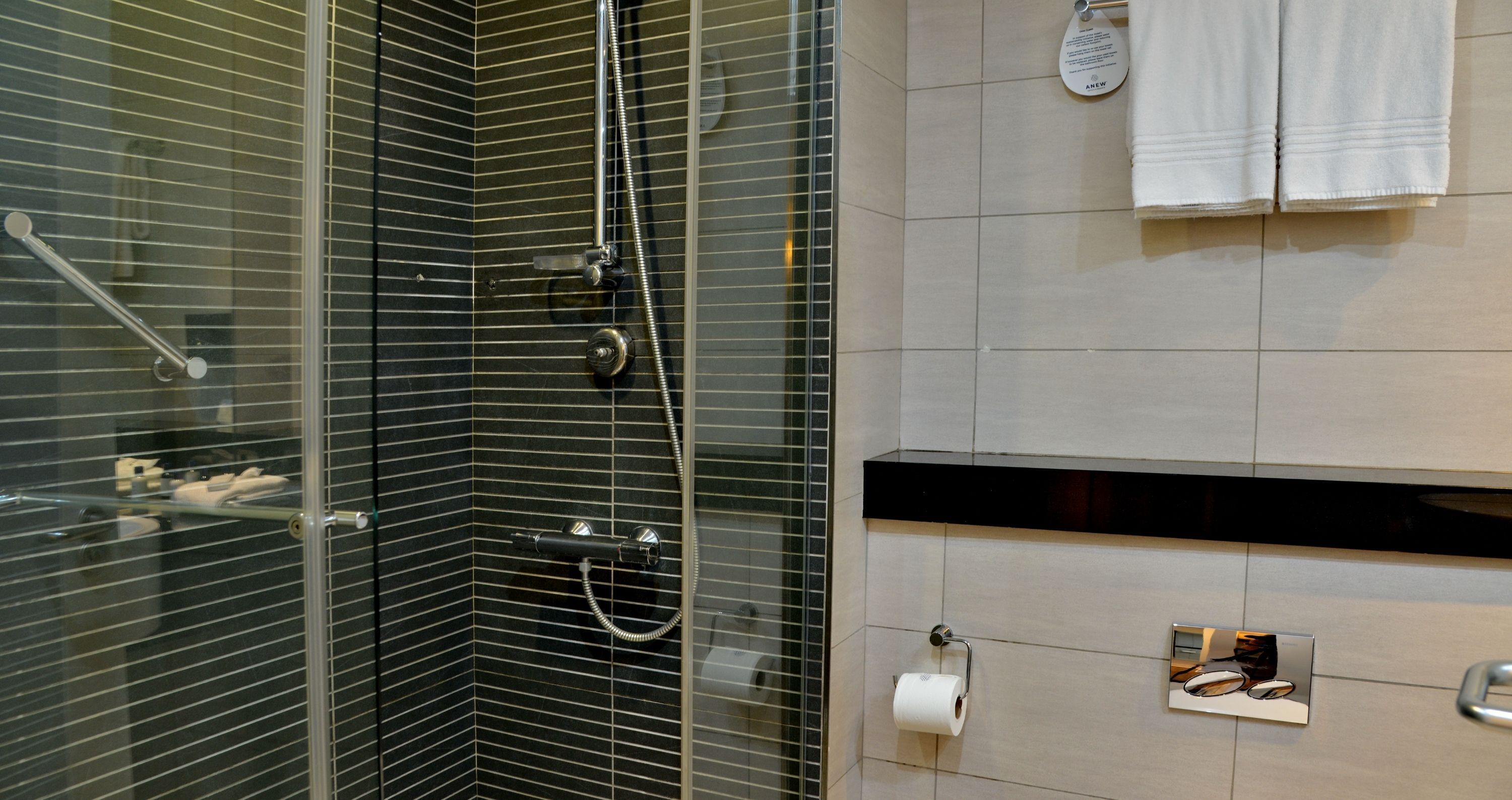 shower, rainfall showerhead, free toiletries, hair dryer