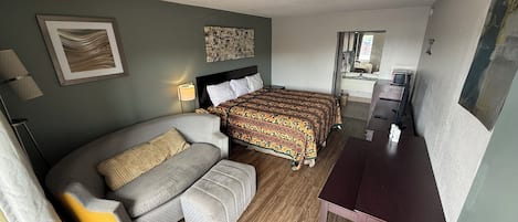 Single Room | Desk, laptop workspace, blackout curtains, iron/ironing board