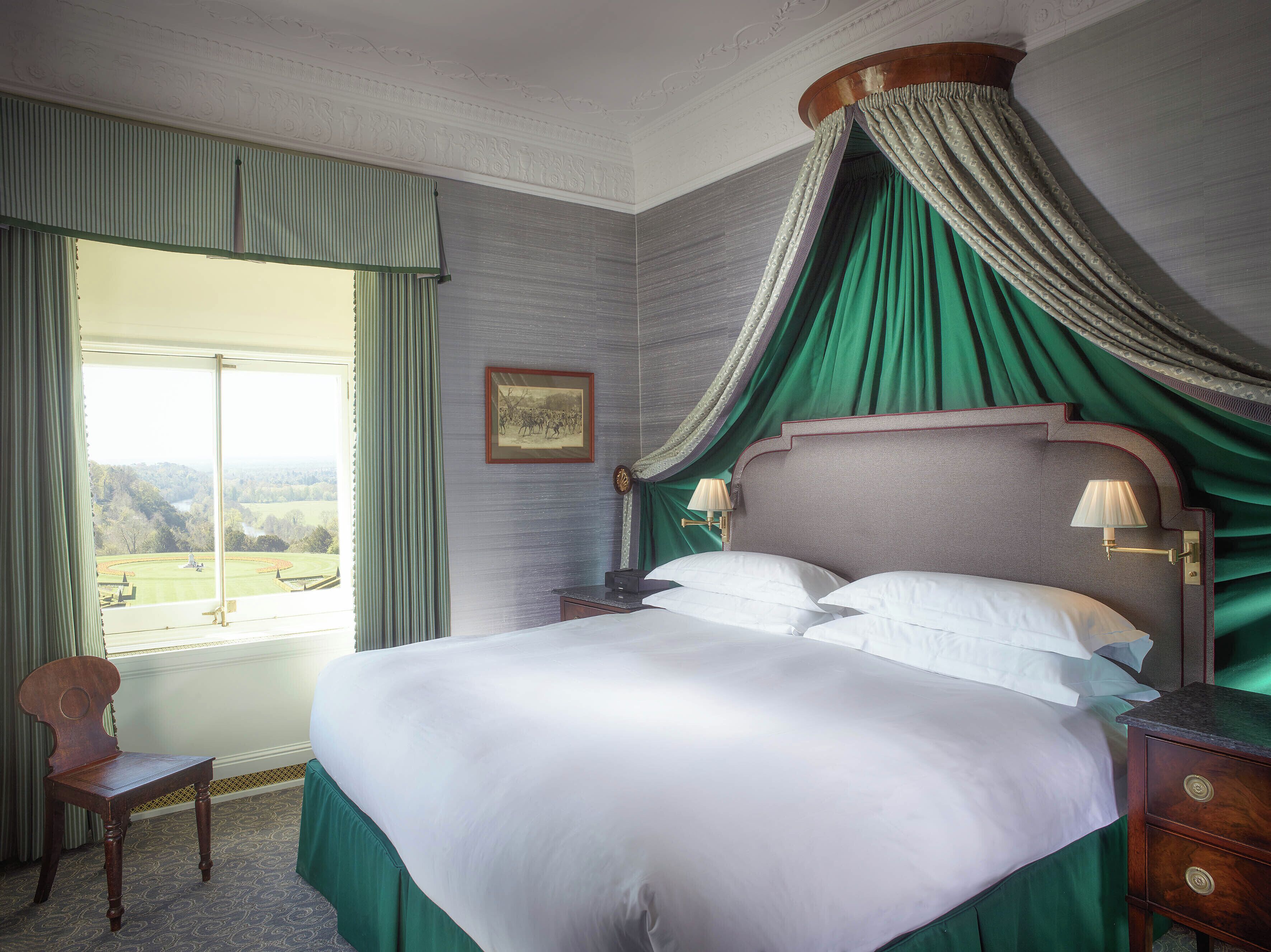 Suite (Prince of Wales)