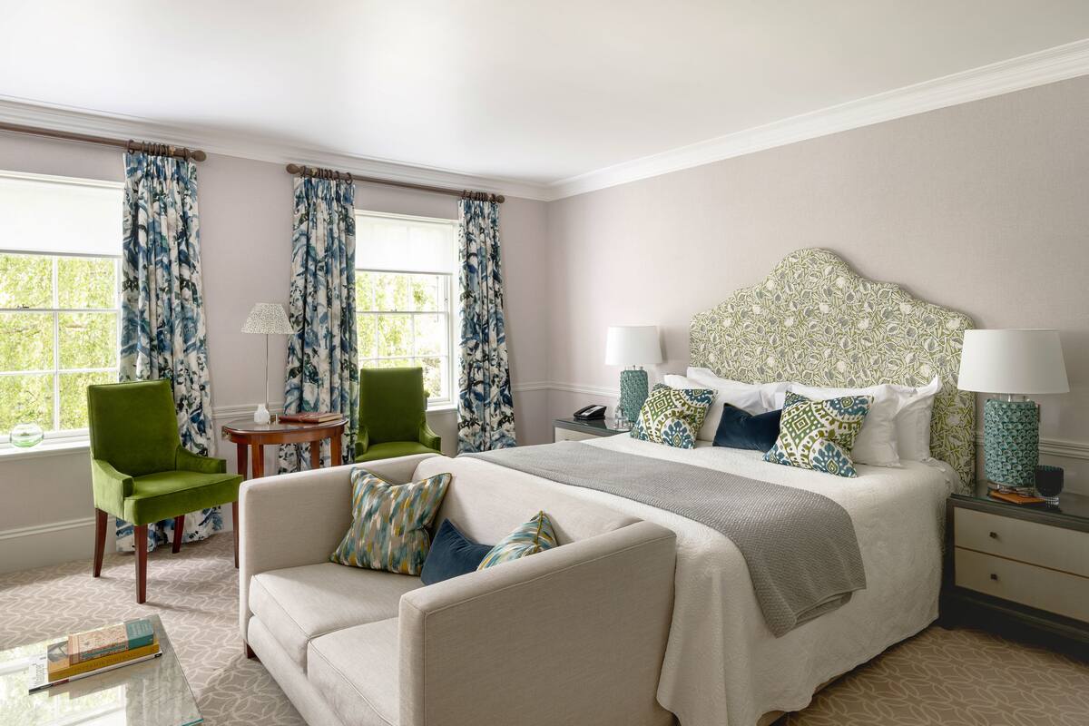 Heritage Room | Hypo-allergenic bedding, in-room safe, individually decorated, desk