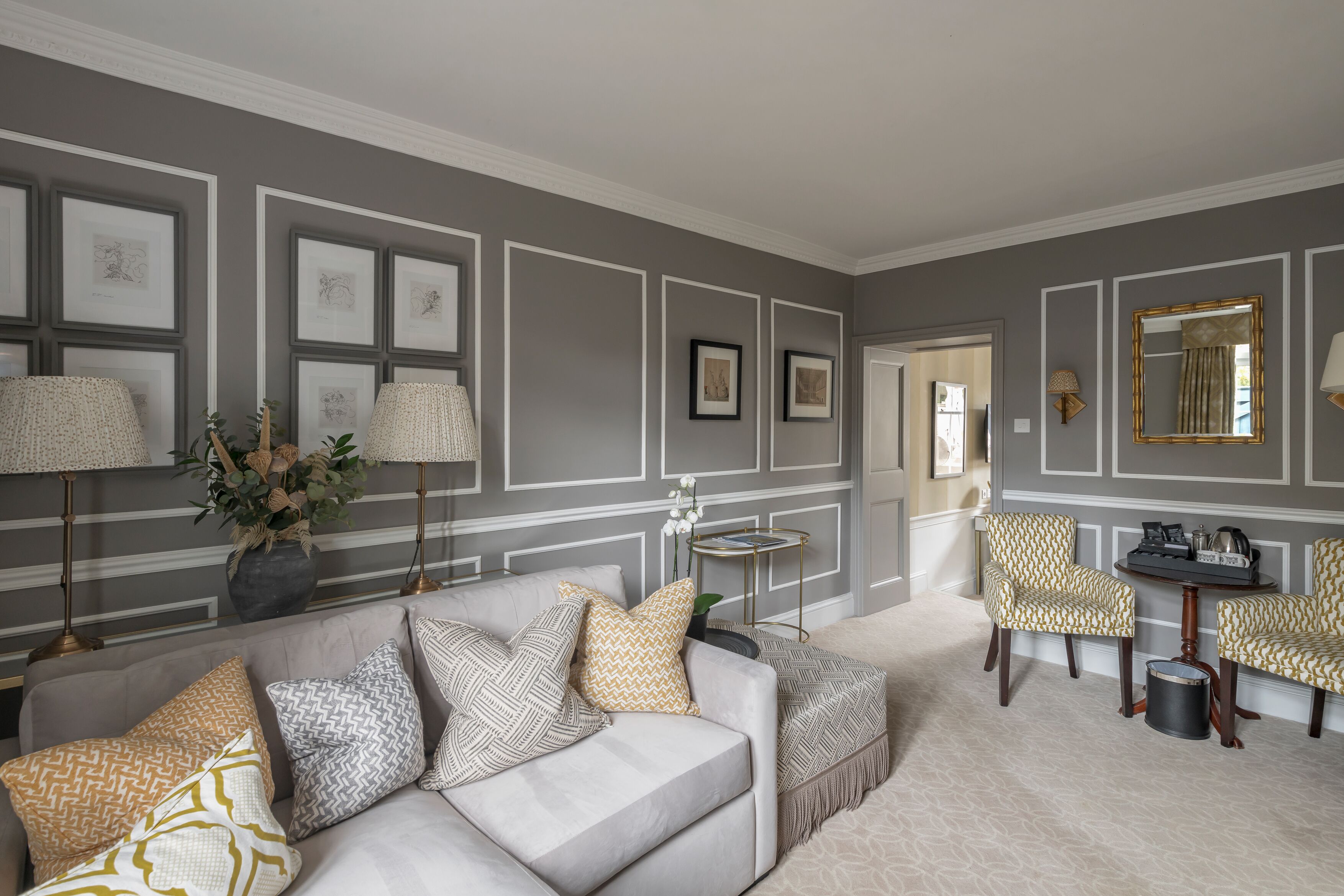 junior suite | hypo-allergenic bedding, in-room safe, individually decorated, desk