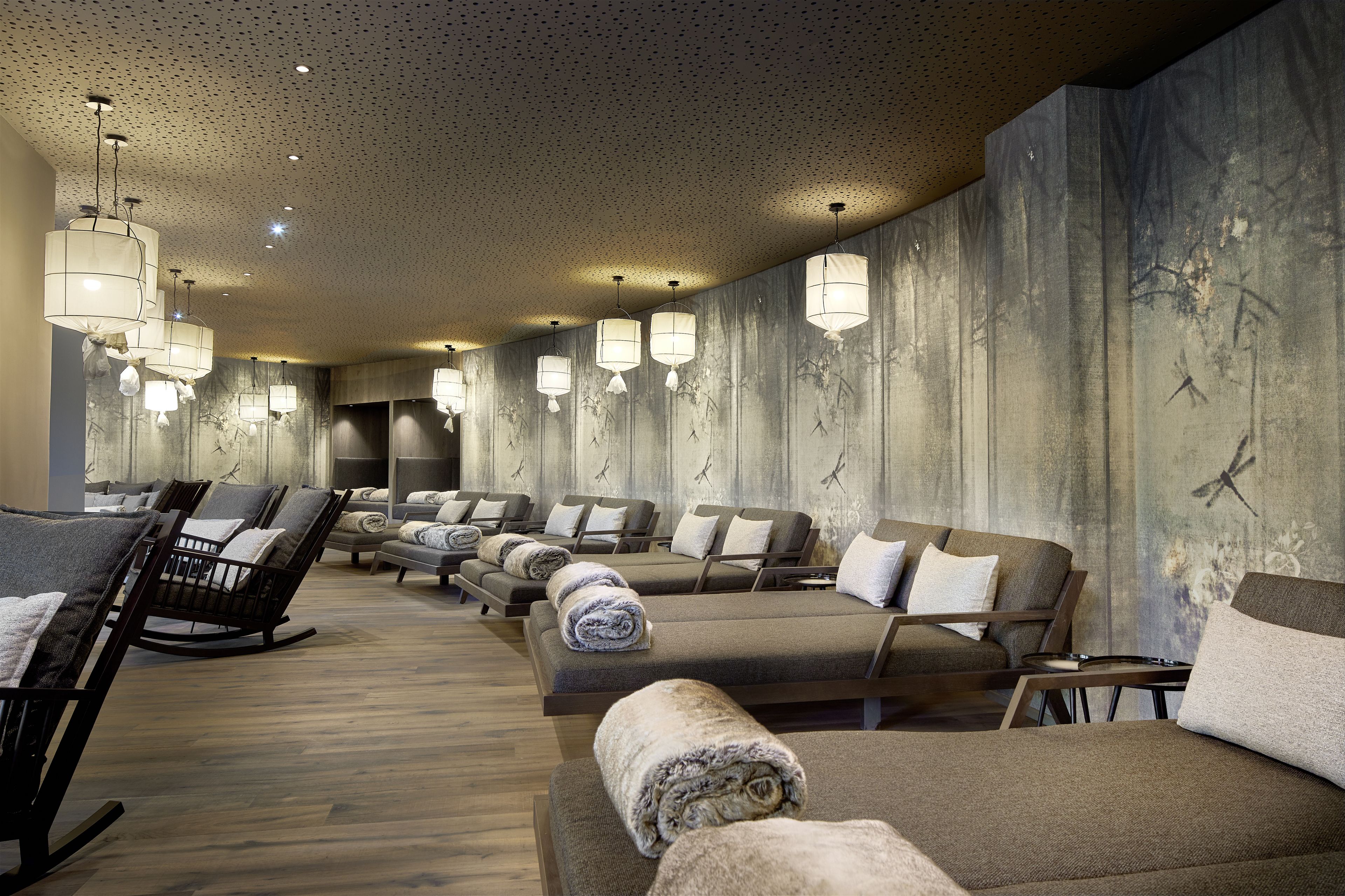 couples treatment room(s), sauna, body treatments, aromatherapy