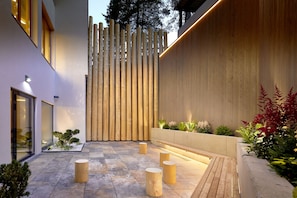 Salle de soins pour les couples, sauna, soins du corps, aromathérapie
