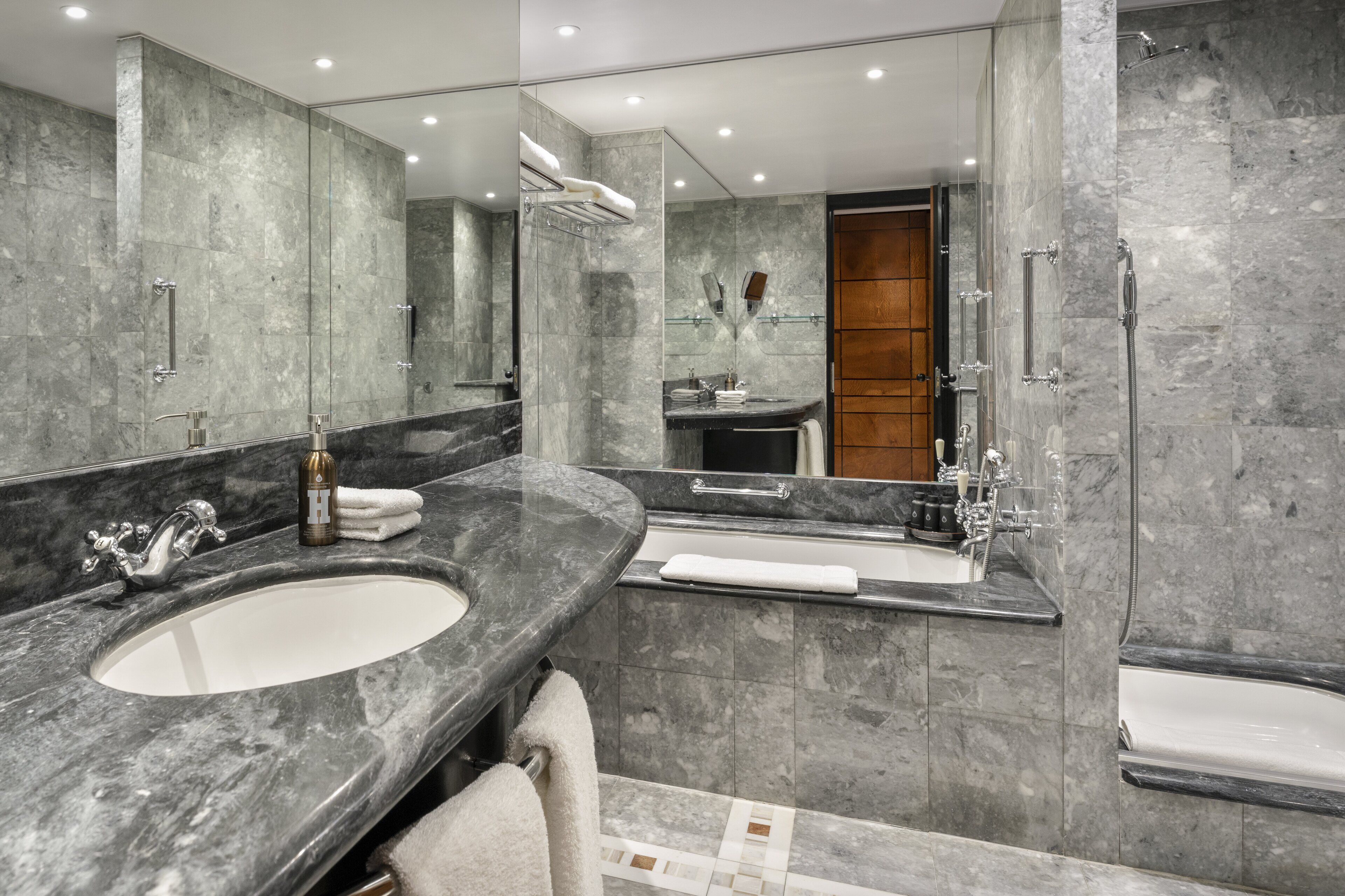 room (garden) | bathroom | separate bathtub and shower, designer toiletries, hair dryer, bathrobes