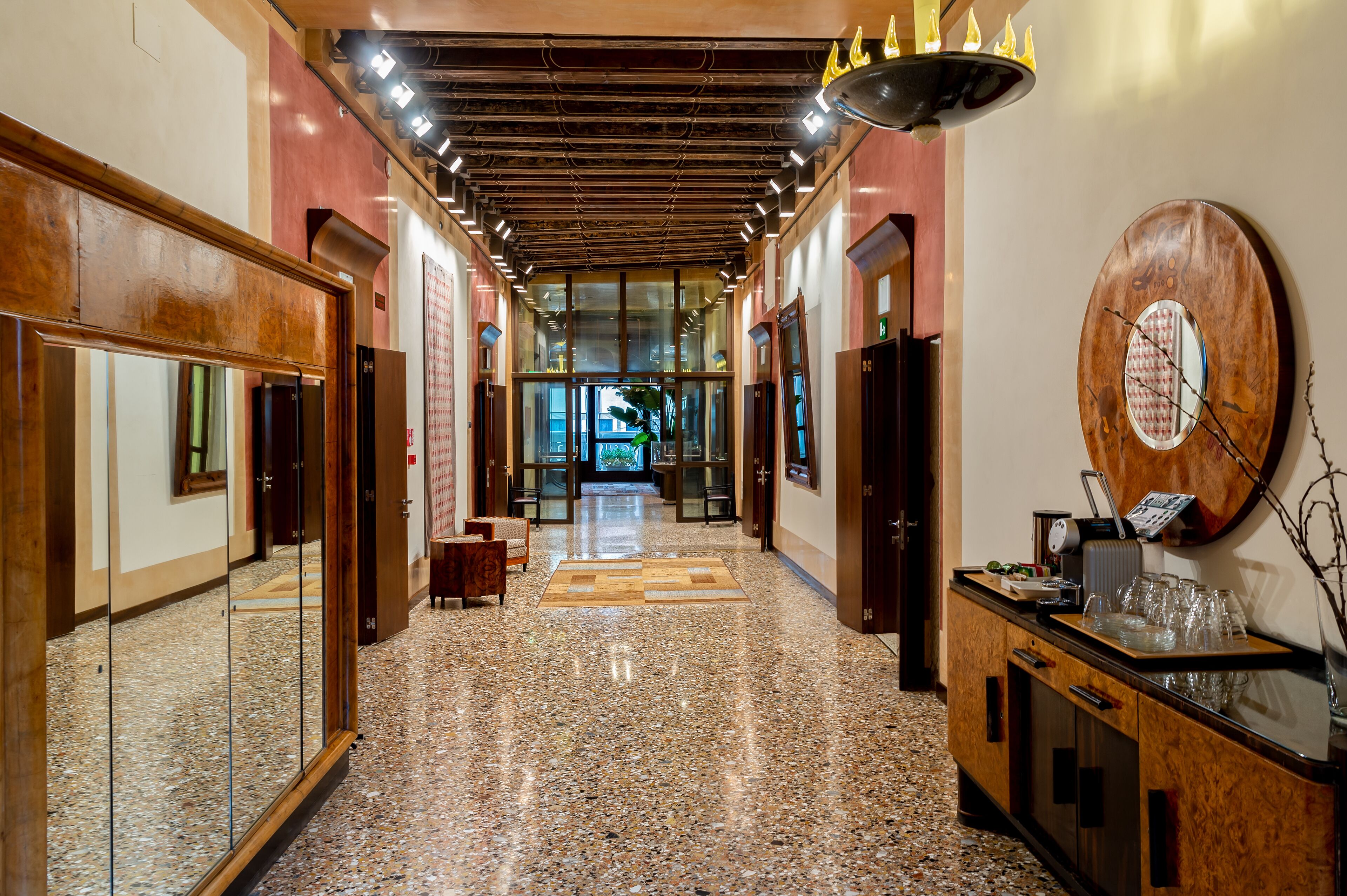 30-inch tv with satellite channels