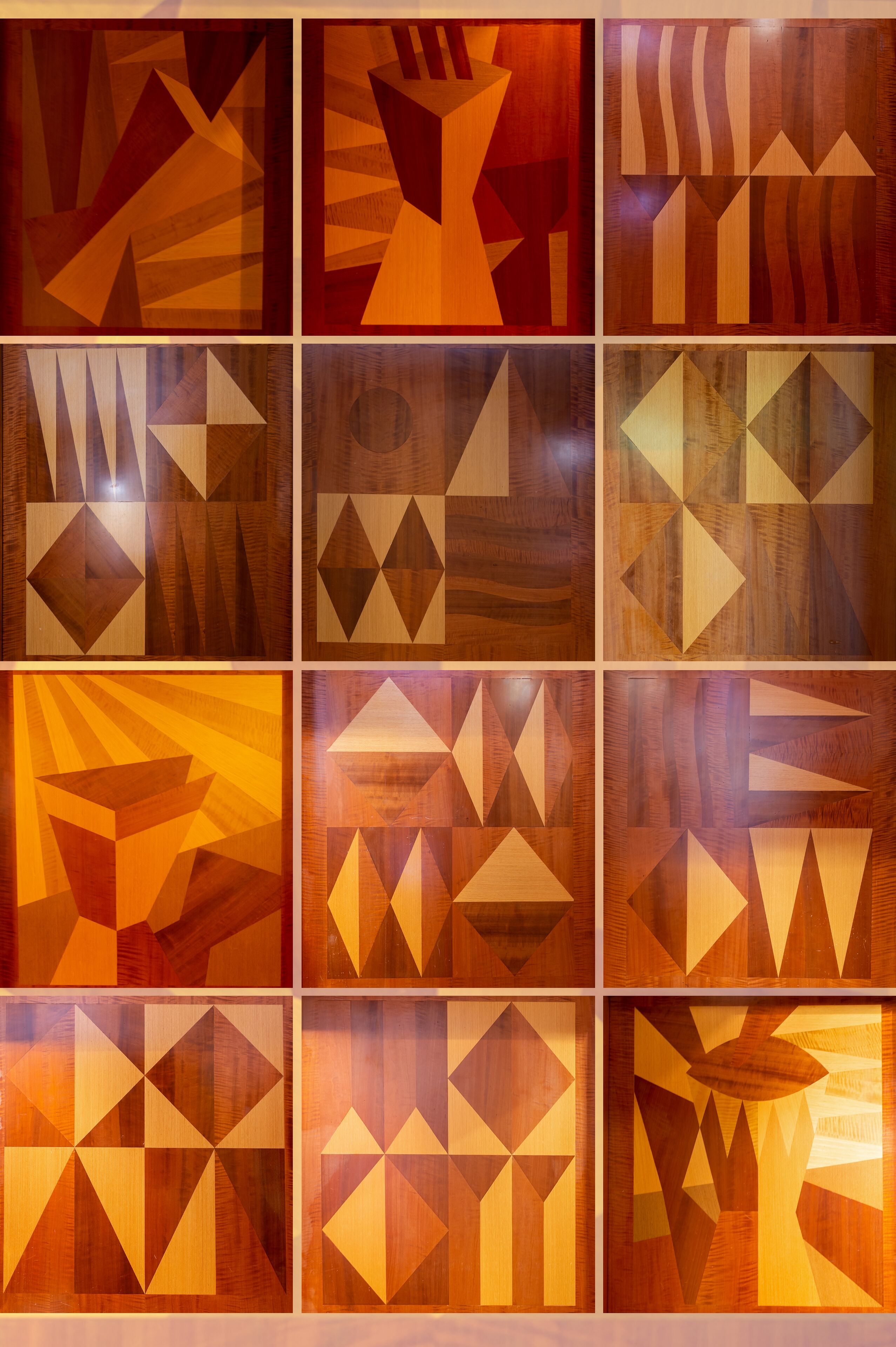 minibar, in-room safe, desk, free wifi