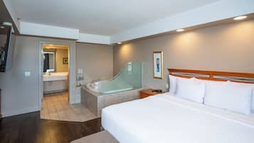 Suite, 1 King Bed with Sofa bed, Non Smoking | In-room safe, desk, iron/ironing board, free cots/infant beds