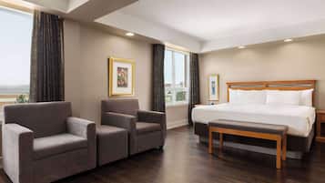 Room, 1 King Bed, Accessible, Non Smoking (Mobility)