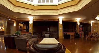 Grand Hotel & Conference Centre Calgary Airport, an Ascend Collection Hotel