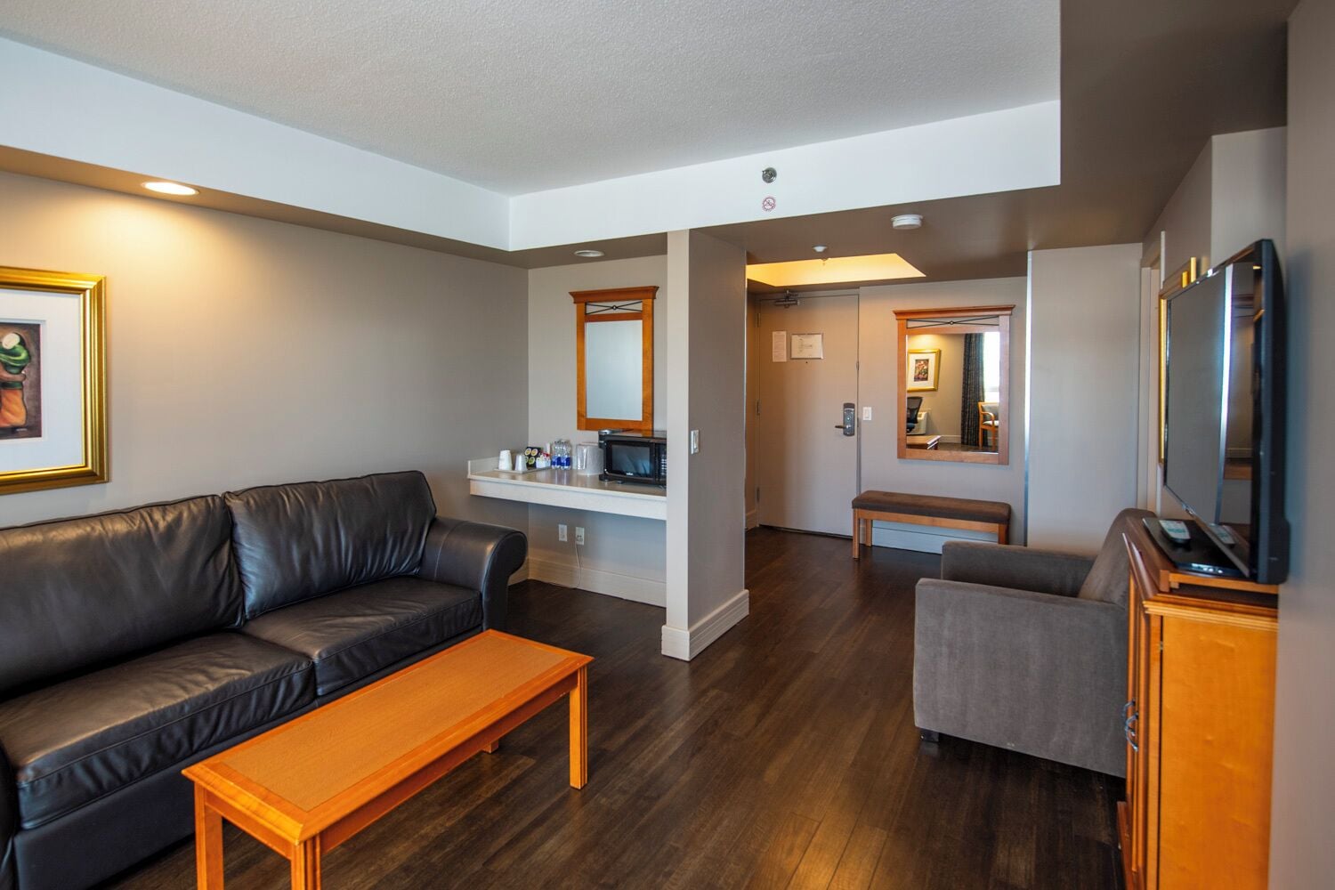 Photo - Royal Hotel Calgary, Trademark Collection By Wyndham